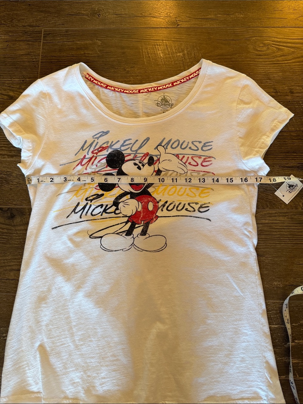 NWT Disney Womens Mickey Mouse Tee Size M - Picture 8 of 8